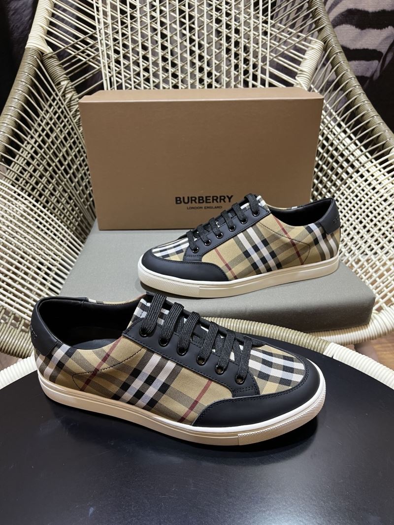 Burberry Low Shoes